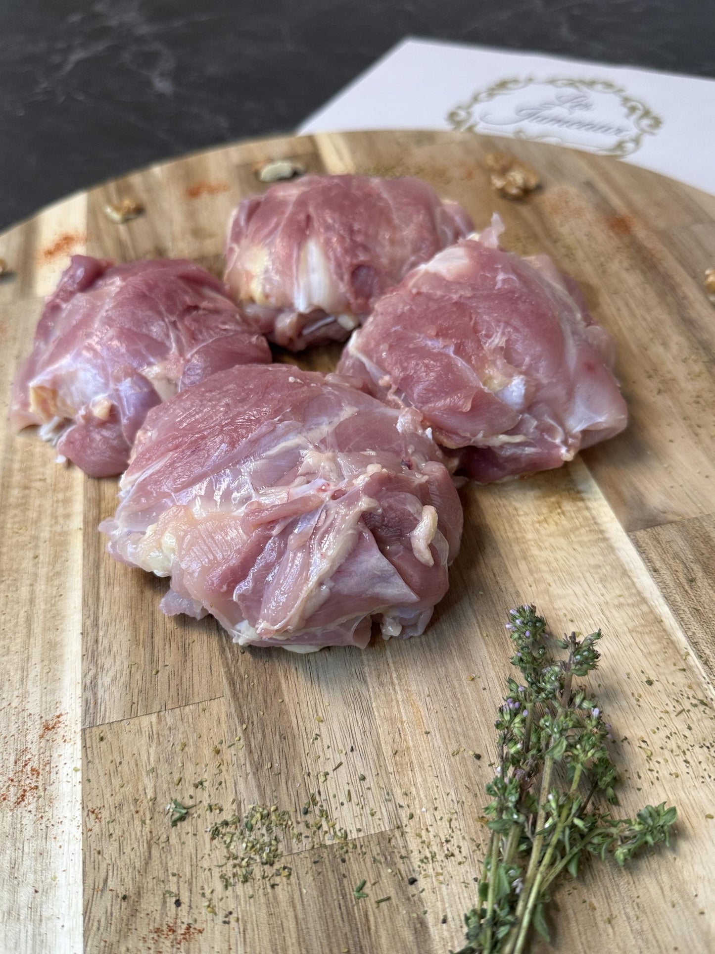 Blanquette de poulet dans la cuisse avec peau